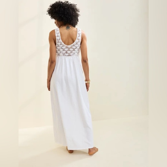🔆 Aerie White Crochet Maxi Dress - Small NWT - Picture 2 of 6